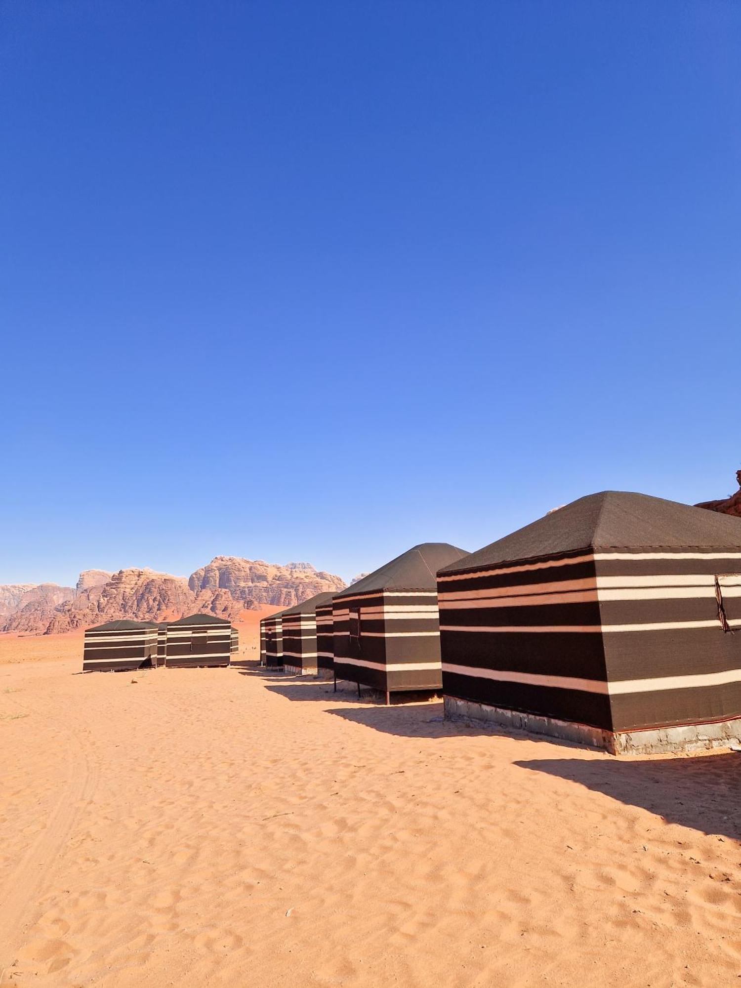 Star City Camp Wadirum Wadi Rum Exterior photo