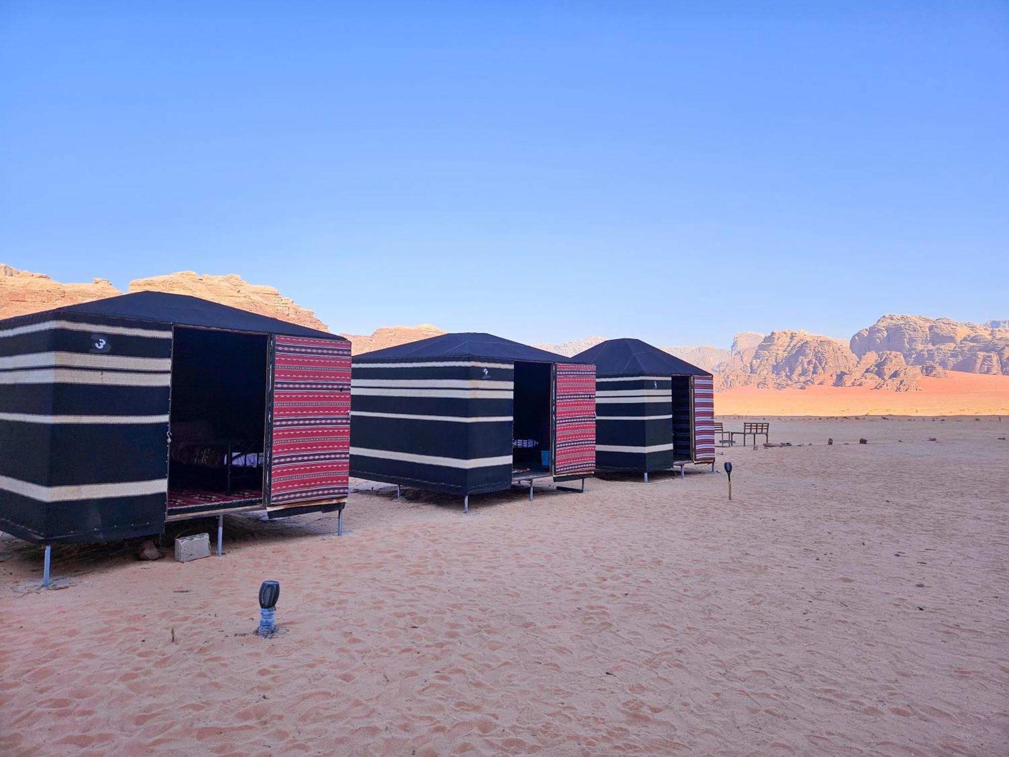 Star City Camp Wadirum Wadi Rum Exterior photo